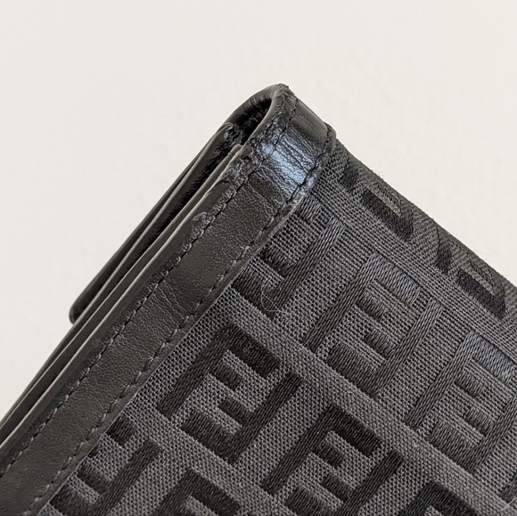 Fendi wallet - Picture 13 of 13